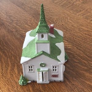 Department 56 New England Village “Steeple Church”